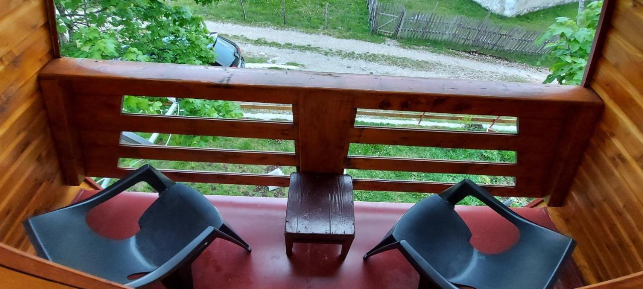 Vila Sarigora Žabljak Esterno foto