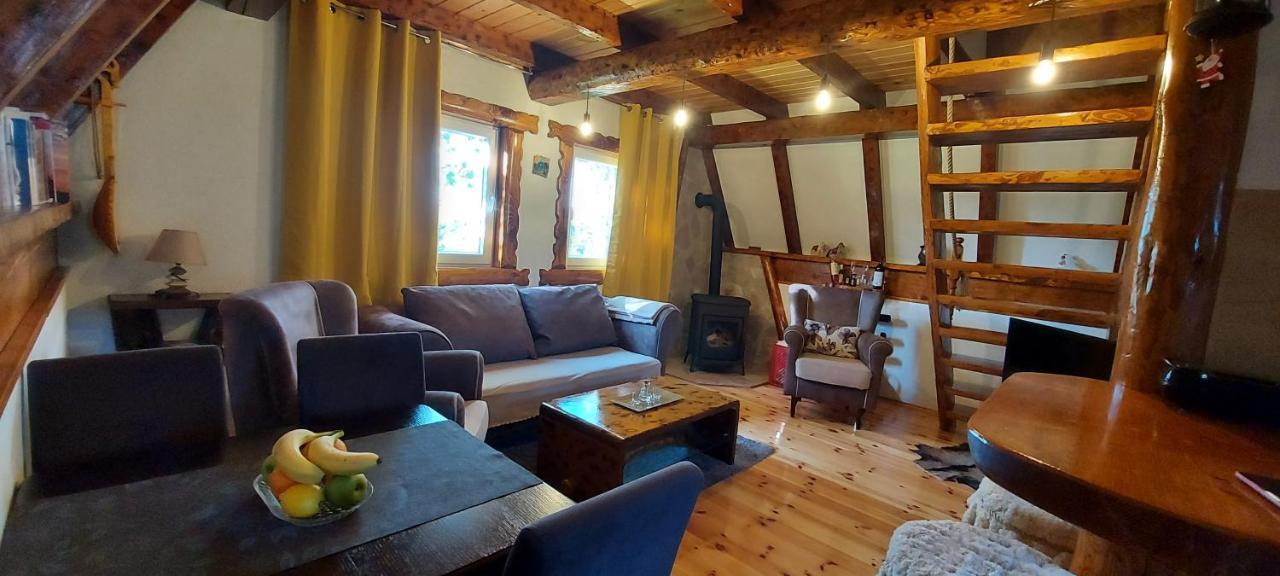 Vila Sarigora Žabljak Esterno foto