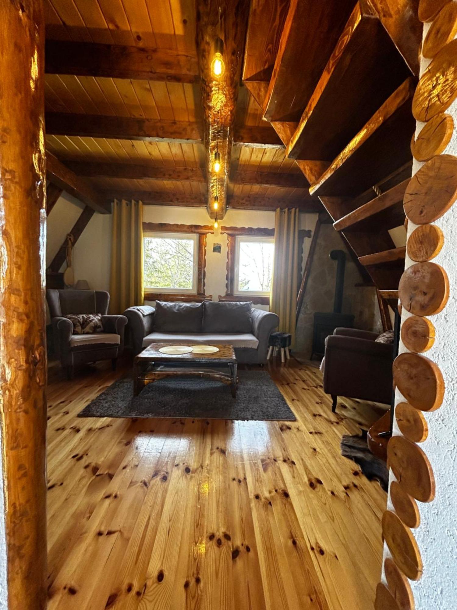 Vila Sarigora Žabljak Esterno foto